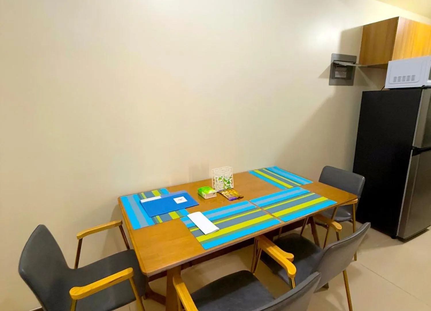 Apartment Vincondotel Near Bgc 2Br Fairlane 2309 Manila